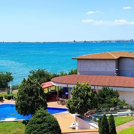 Луксозна вила Sun Palace Свети Влас
